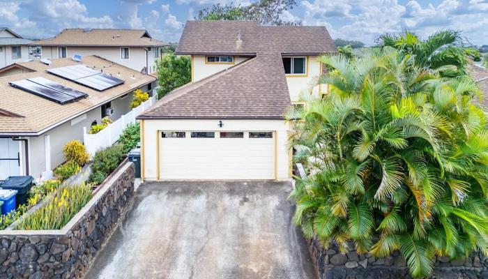 95-528  Awiki Street Mililani Area, Central home - photo 1 of 25