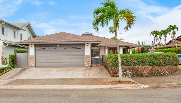 95-716  Makaiolani St Mililani Area, Central home - photo 1 of 25