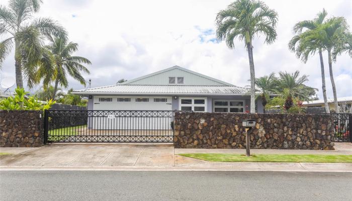 962  Alahaki Street Enchanted Lake, Kailua home - photo 1 of 25