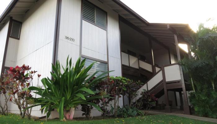 96-210 Waiawa Road townhouse # 118, Pearl City, Hawaii - photo 1 of 12