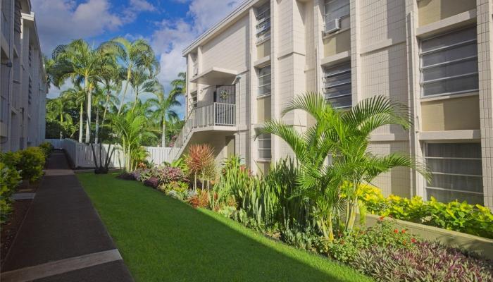 Pearl Ridge Gdns & Twr condo # 3-206, Aiea, Hawaii - photo 1 of 1