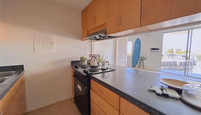 Pearl Ridge Gdns & Twr condo # 7-804, Aiea, Hawaii - photo 1 of 17