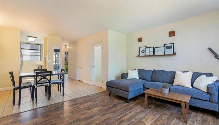 Pearl Ridge Gdns & Twr condo # 2-205, Aiea, Hawaii - photo 1 of 1