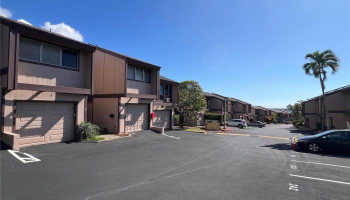 98-1433 Kaahumanu Street Aiea - Rental - photo 1 of 25