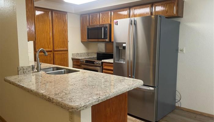 98-1805 Kaahumanu St Aiea - Rental - photo 1 of 10