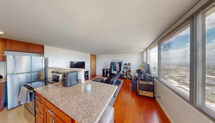 Pearlridge Square condo # 3102, Aiea, Hawaii - photo 1 of 25