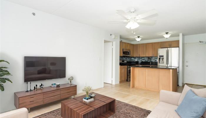 Pearl Regency condo # 1803, Aiea, Hawaii - photo 1 of 1