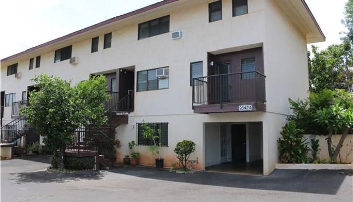 98-424 Kaonohi Street townhouse # 3 (20/470), Aiea, Hawaii - photo 1 of 1