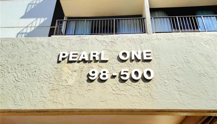 Pearl 1 condo # 2C, Aiea, Hawaii - photo 1 of 10