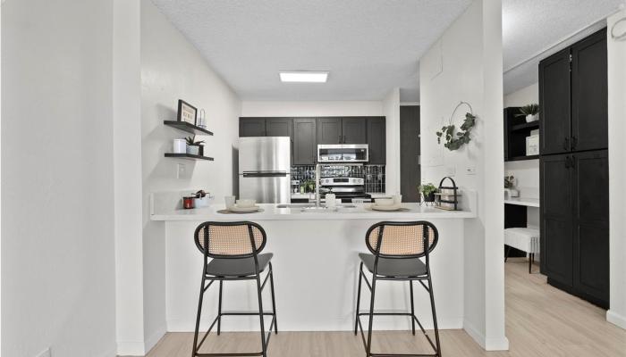 Pearl 1 condo # 2H, Aiea, Hawaii - photo 1 of 23