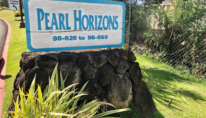 Pearl Horizons 2B condo # 277, Aiea, Hawaii - photo 1 of 20