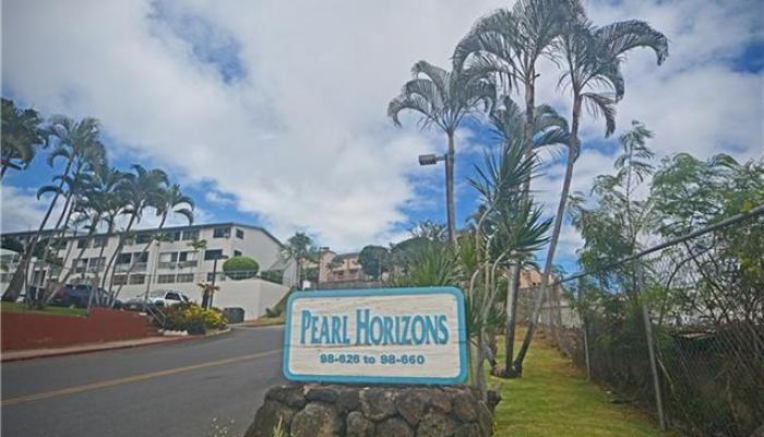 Pearl Horizons 2B condo # 286, Aiea, Hawaii - photo 1 of 8