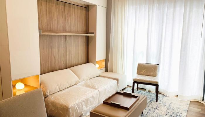 987 Queen St Honolulu - Rental - photo 1 of 24