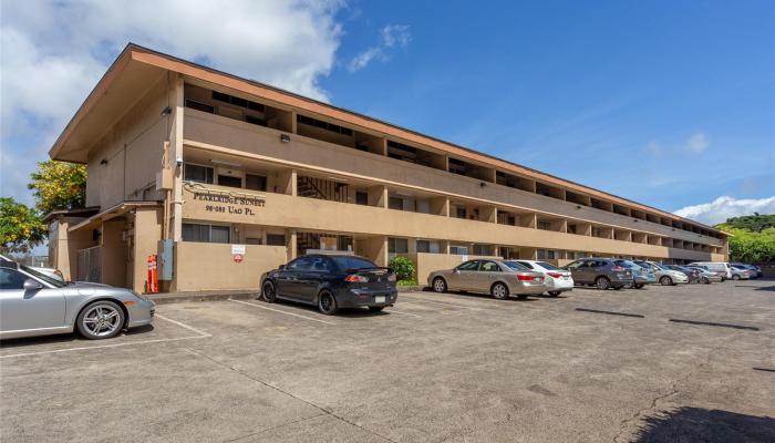 Pearlridge Sunset condo # B7, Aiea, Hawaii - photo 1 of 16