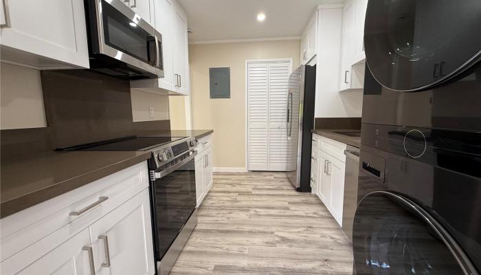 Ridgeway B1 condo # 26, Aiea, Hawaii - photo 1 of 16