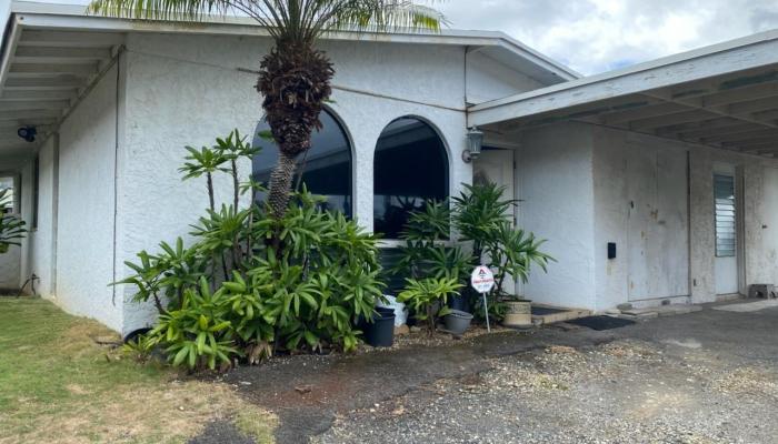 990  Apokula Place Keolu Hills, Kailua home - photo 1 of 7