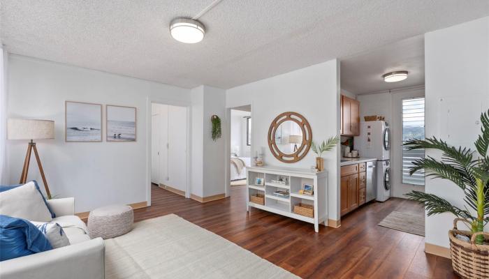 Centre Court condo # 707, Aiea, Hawaii - photo 1 of 1