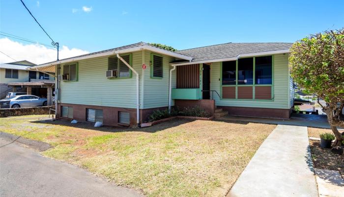 99-143  Pamoho Place Aiea Area, PearlCity home - photo 1 of 1