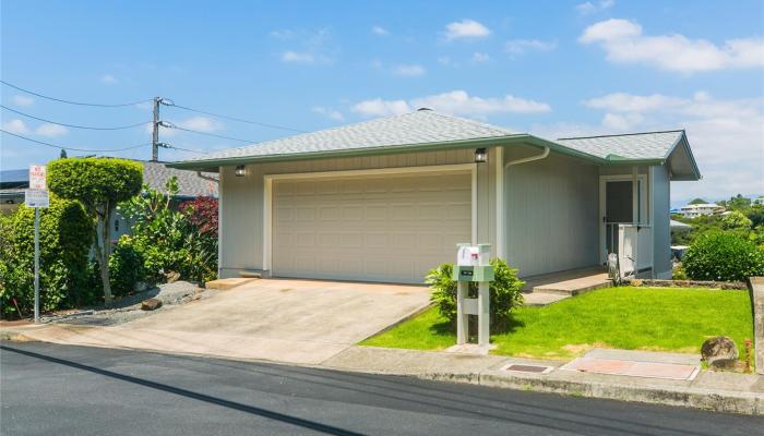 99-738  Meaala Street Aiea Heights, PearlCity home - photo 1 of 18