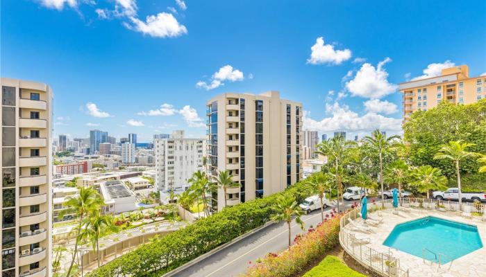 999 Wilder condo # 305, Honolulu, Hawaii - photo 1 of 25